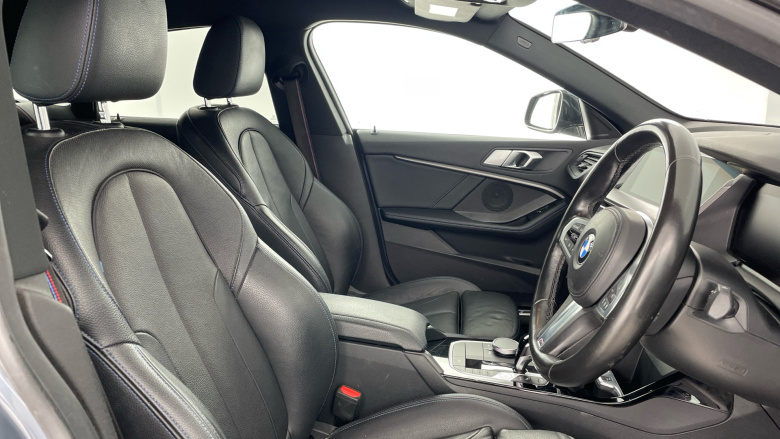 BMW 2 Series 218i [136] M Sport 4dr DCT Petrol Saloon